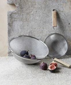 Nicolas Vahé Set Of Two Stainers