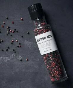 Nicolas Vahé Black And Pink Peppercorn Pepper Mix