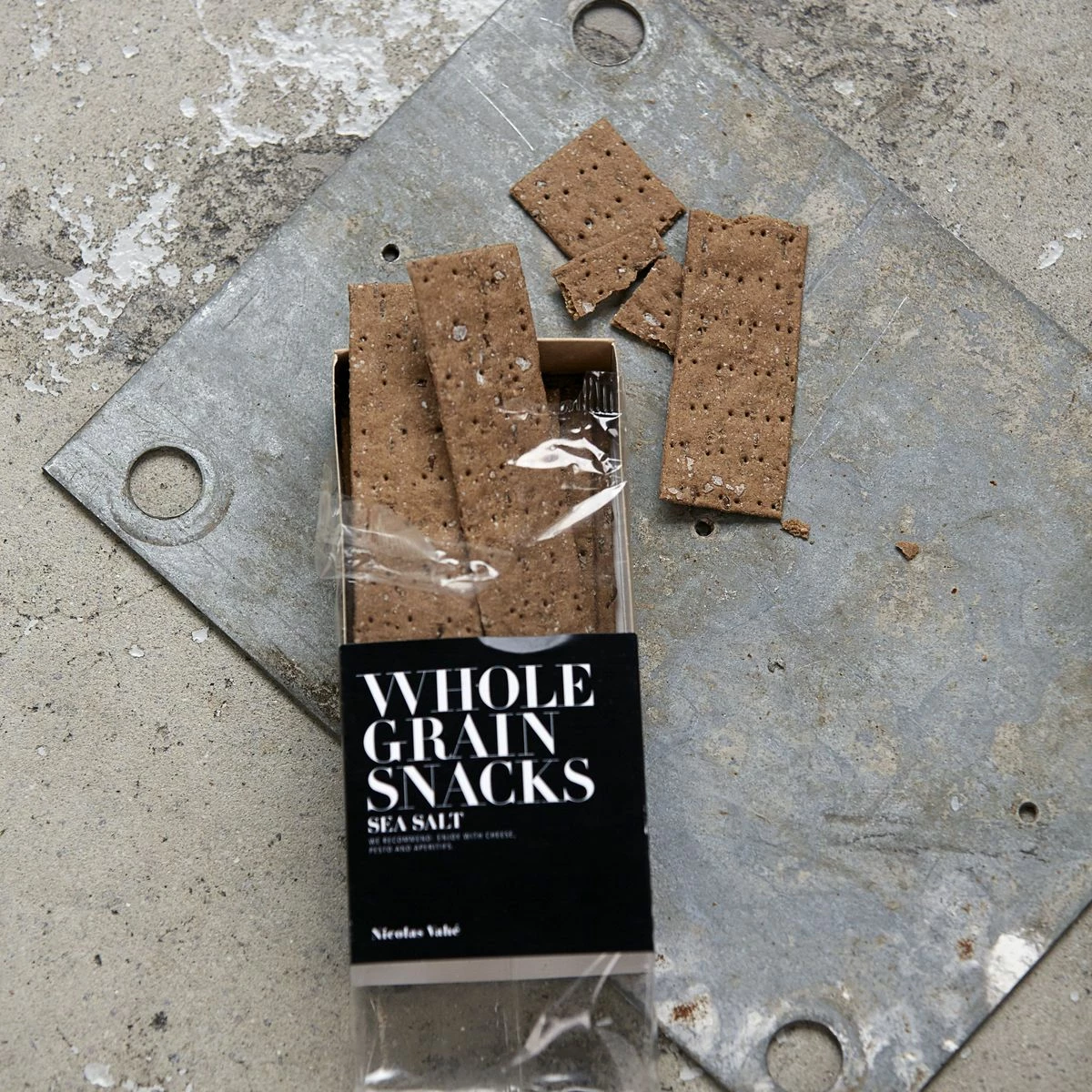 Nicolas Vahé Wholegrain Crackers - Sea Salt 5 Nicolas Vahé Wholegrain Crackers - Sea Salt