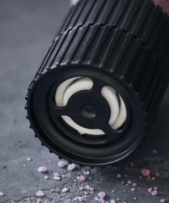 Nicolas Vahé Red Wine Bay Leaf Salt