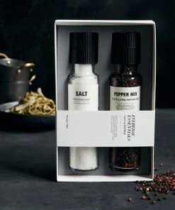Nicolas Vahé Gift Box Sea Salt & Pepper, Everyday Essentials 8 Nicolas Vahé Gift Box Sea Salt & Pepper, Everyday Essentials