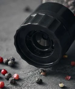 Nicolas Vahé Black And Pink Peppercorn Pepper Mix