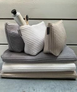 Chalk UK Medium Waffle Wash Bag - Light Grey