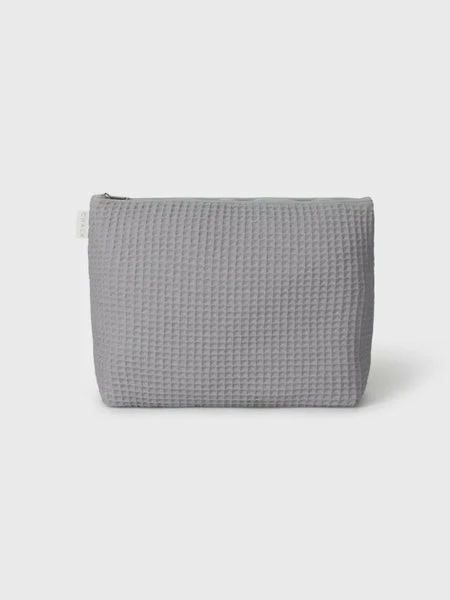 Chalk UK Large Waffle Wash Bag - Light Grey 3 Chalk UK Large Waffle Wash Bag - Light Grey